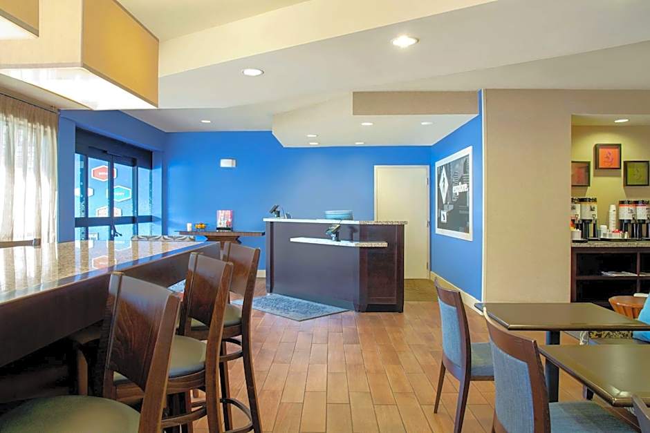 Hampton Inn By Hilton Merrillville