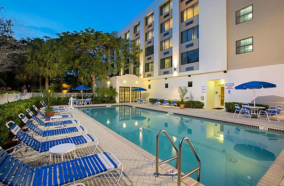 Holiday Inn Express Hotel & Suites Ft. Lauderdale-Plantation By IHG