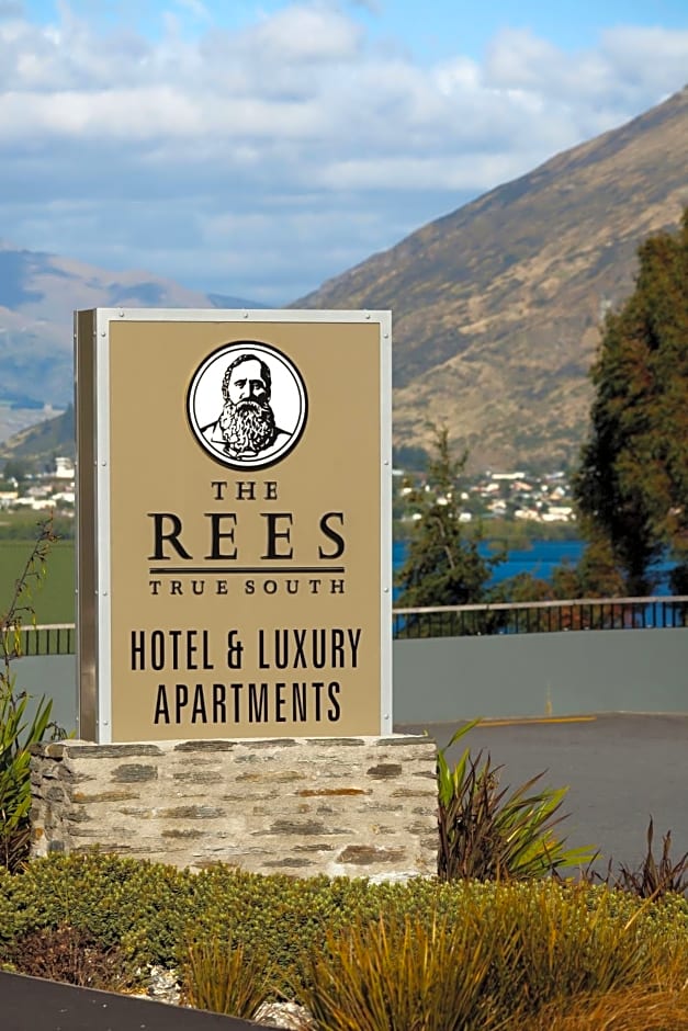 The Rees Hotel & Luxury Apartments