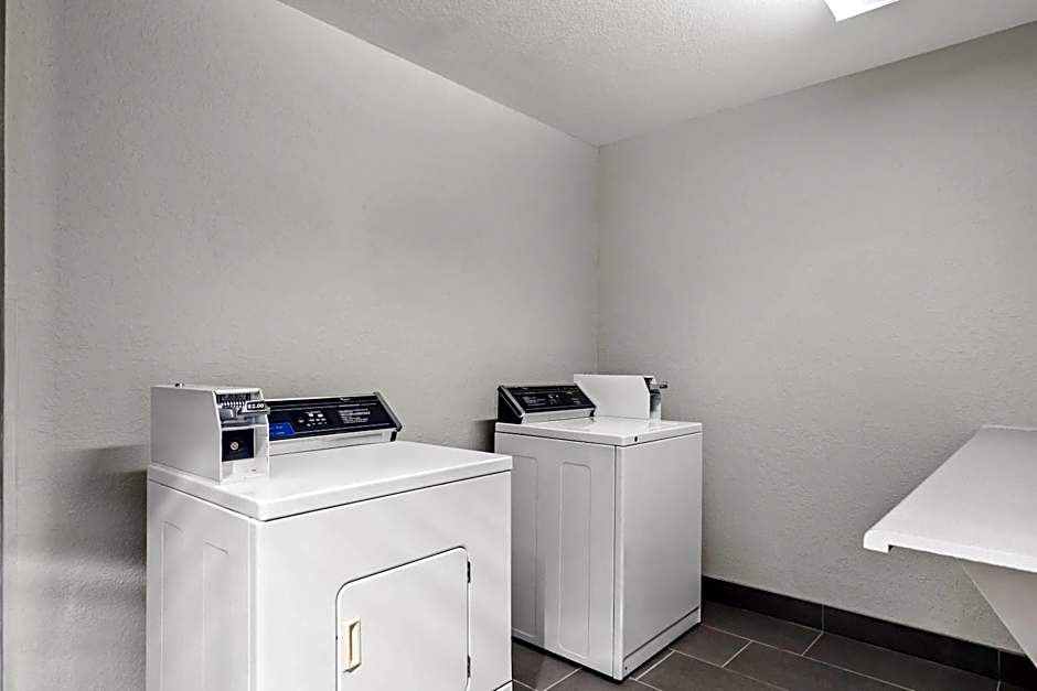 Microtel Inn & Suites By Wyndham Joplin