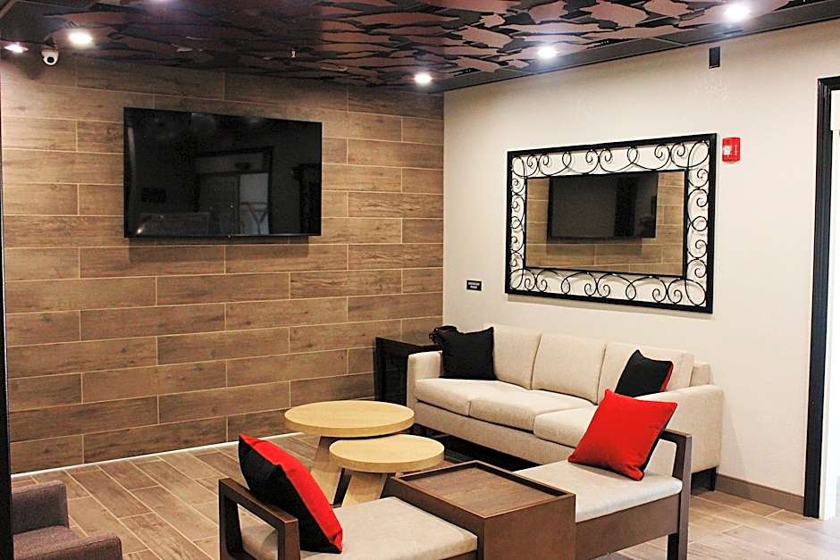 Candlewood Suites Fayetteville By IHG