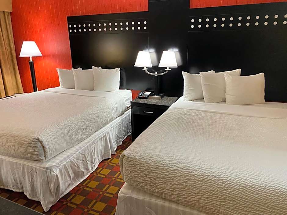 Ramada by Wyndham Rochelle Park Near Paramus