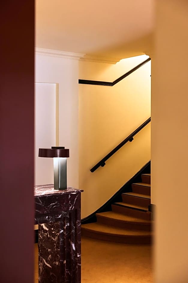 Hotel Diplomat Sydney