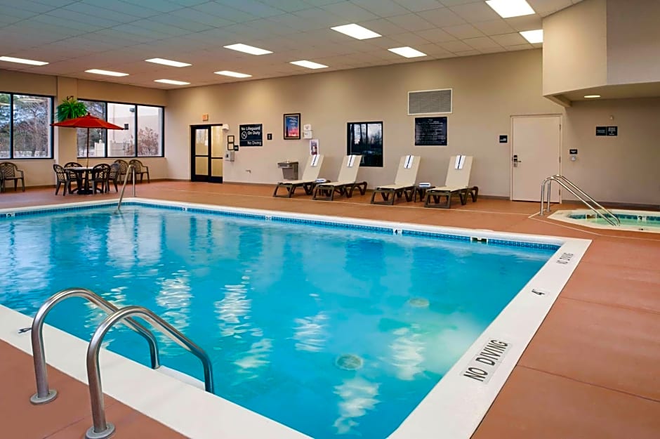 Hampton Inn Muskegon