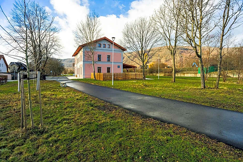 Hotel Nádraží
