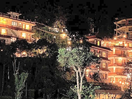 Gaia Holiday Home