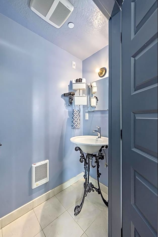 The Wesley Walla Walla