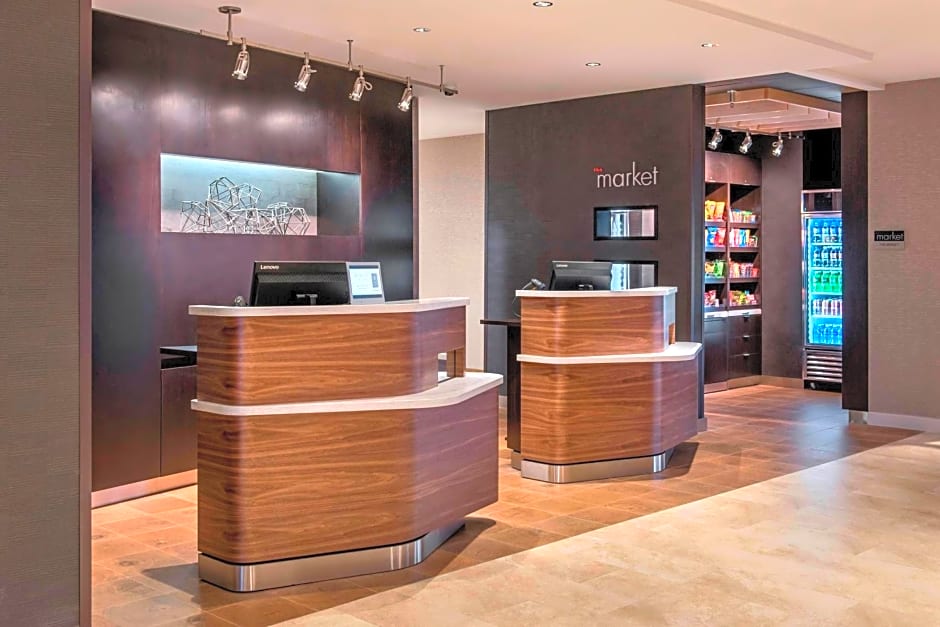 Courtyard by Marriott Schenectady at Mohawk Harbor
