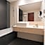Hotel Chamartin The One