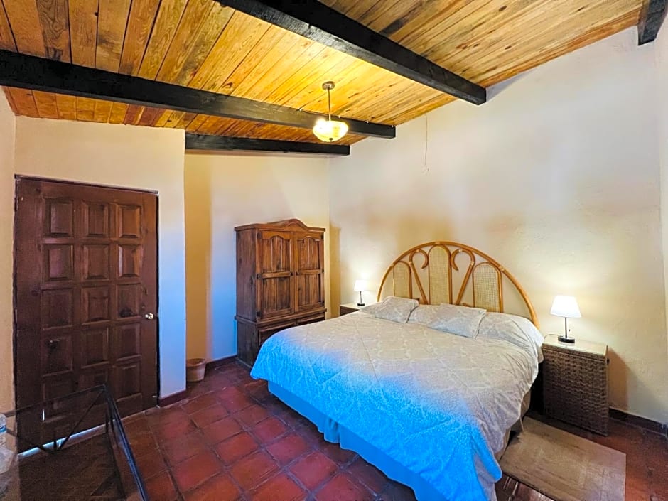 Hotel Parador Vernal