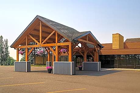 Super 8 by Wyndham Spruce Grove