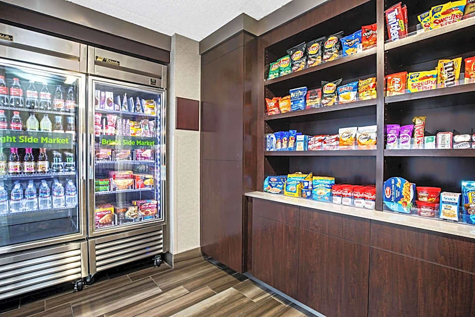 La Quinta Inn & Suites by Wyndham Sacramento North