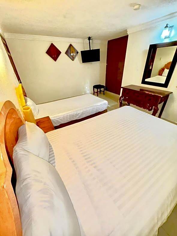 Suites Cancun Center