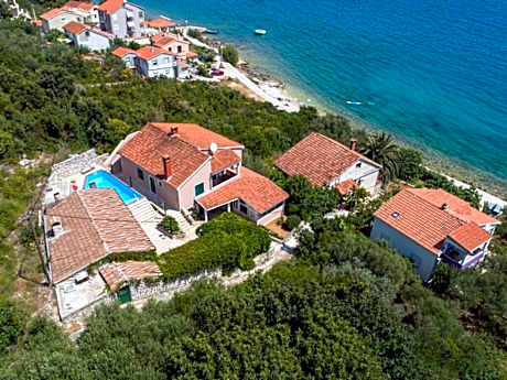 Villa Lily Comfortable holiday residence