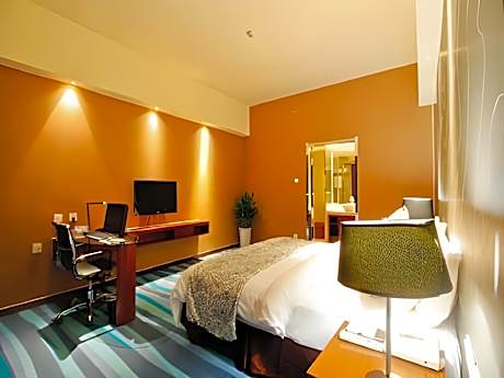 Jinjiang Metro Business