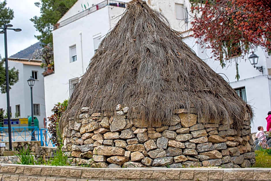 Hotel Rural Aznaitín