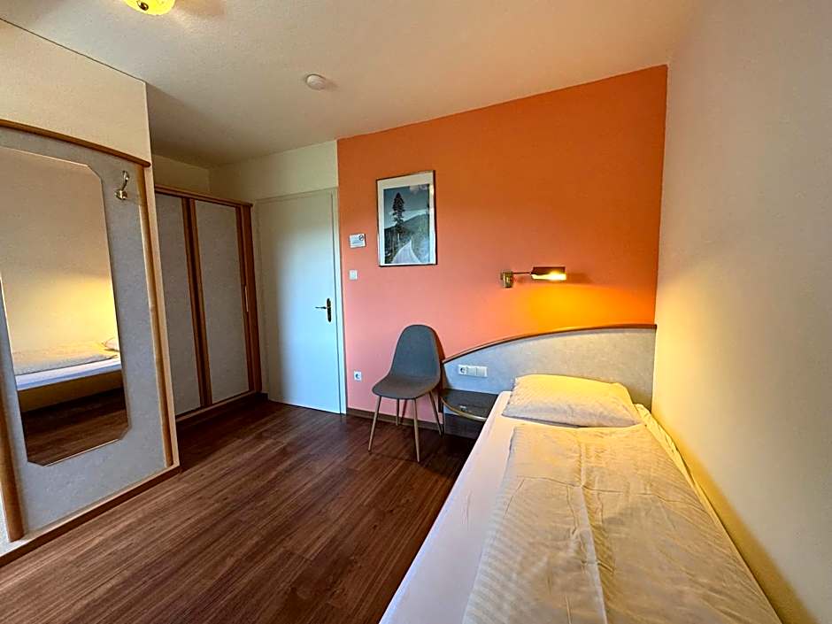 Landgasthaus waldhorn