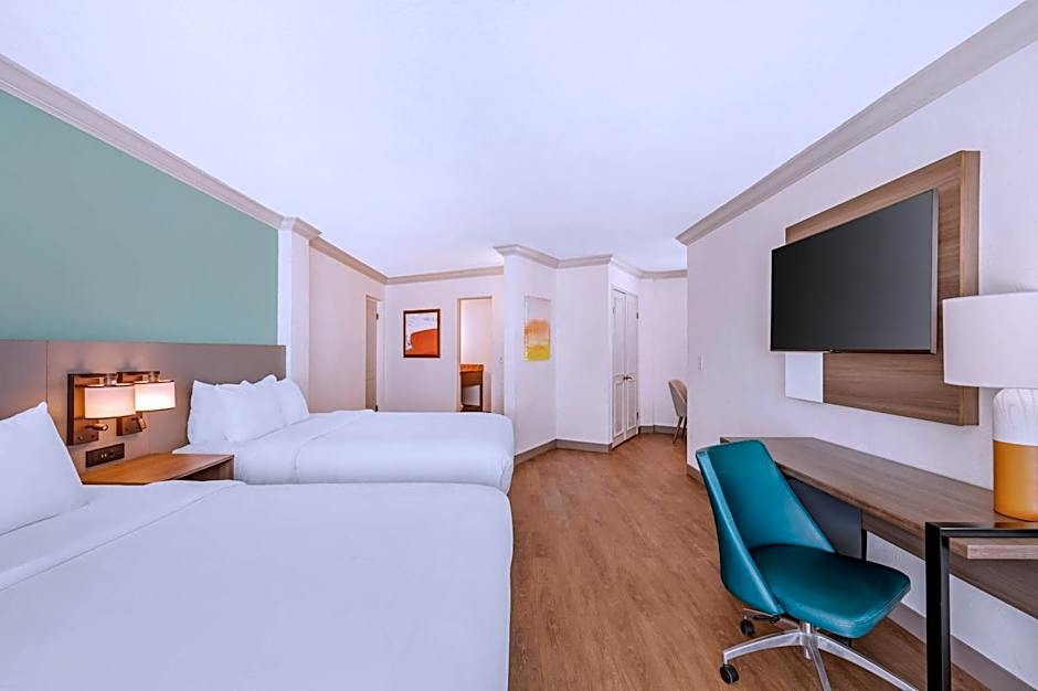 Comfort Inn & Suites Ormond Beach Oceanfront