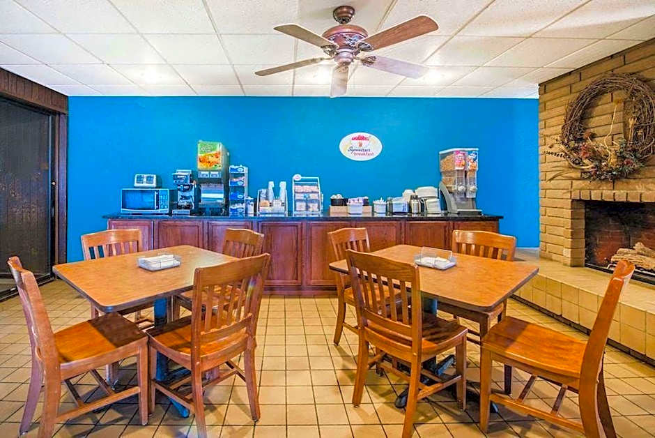 Republic Hotel of Ozona