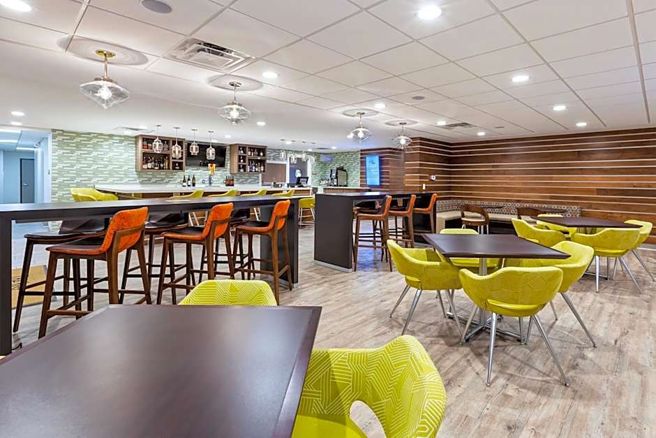 EVEN Hotel Ann Arbor S - University Area by IHG