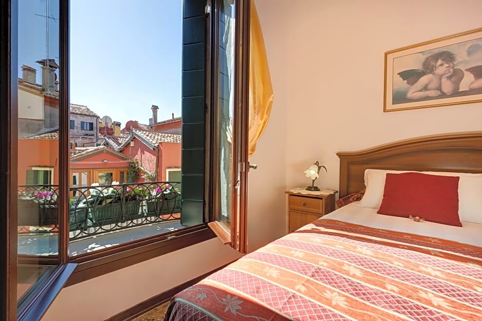 Hotel San Samuele