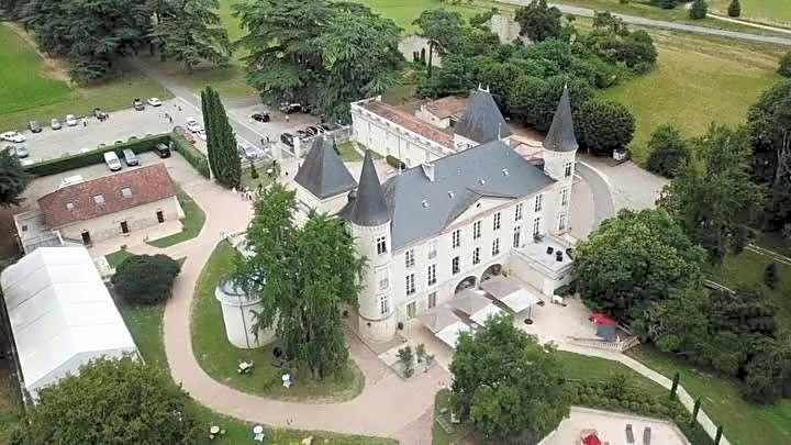 Logis Hotels - Château Saint Marcel