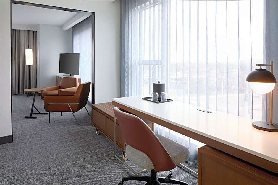 Courtyard by Marriott Montreal Laval