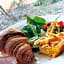 Kizuna Lodge & BBQ Centre