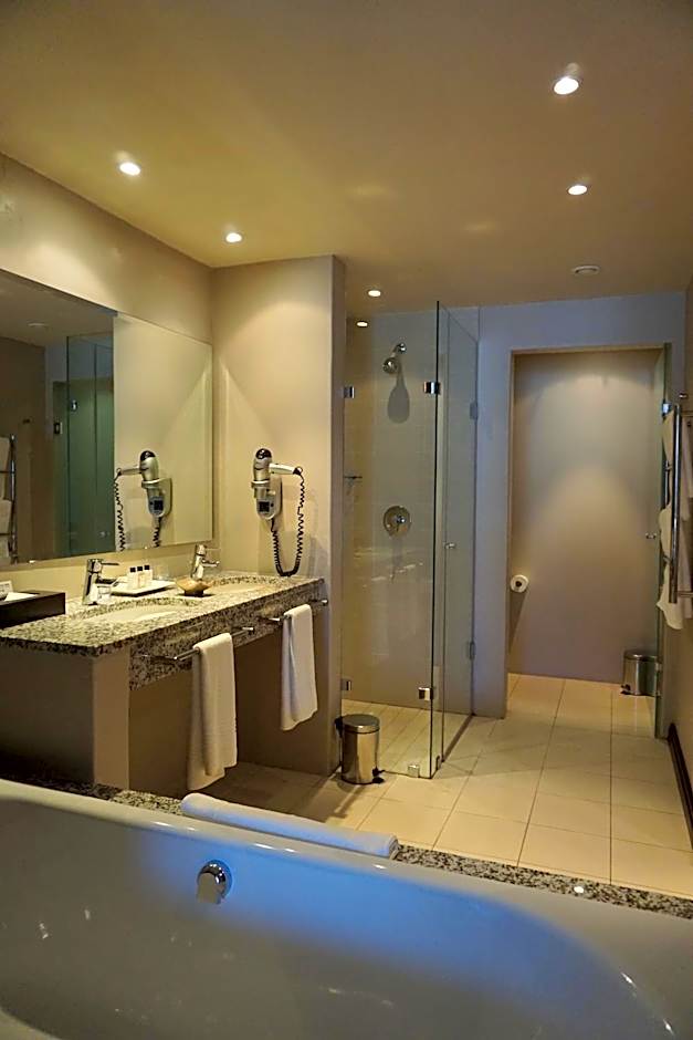 Chapmans Peak Beach Hotel