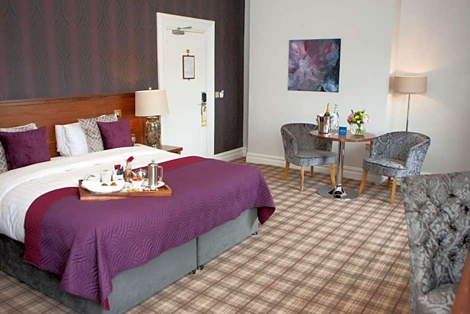 The Lakeside Hotel & Leisure Centre