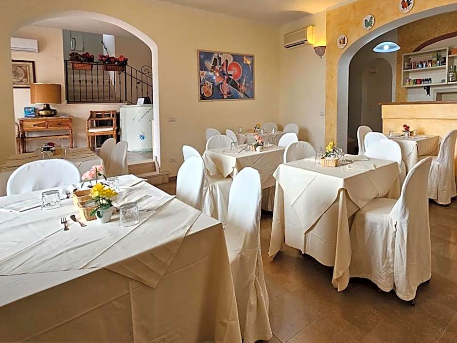 Emerald Coast Hotel