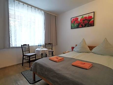 Double Room with Private External Bathroom