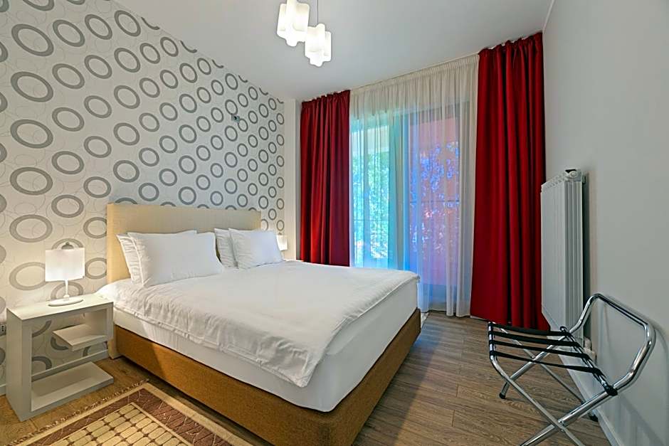 Tomis Garden Apartments Mamaia