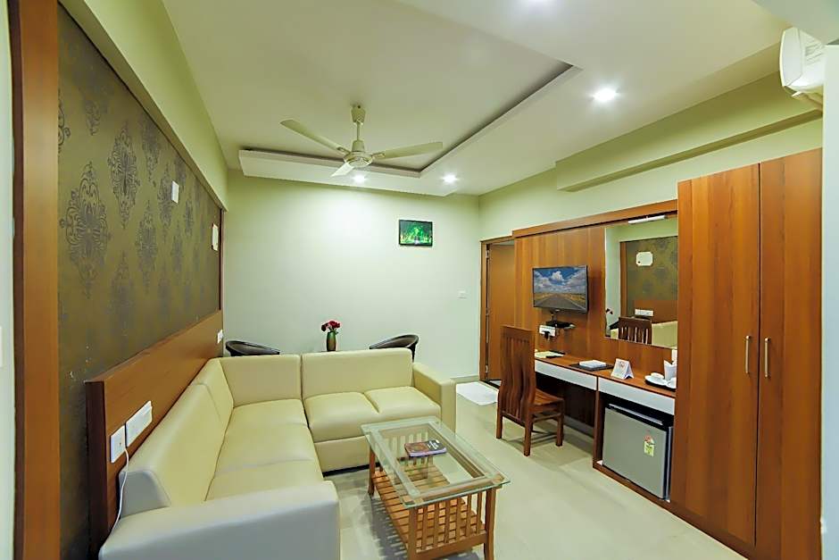 Sreepathi Indraprastha Hotel and Serviced Apartments