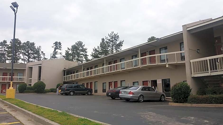 Zainee Inc Budgetel Inn and Suites