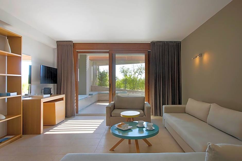 Thalatta Seaside Hotel