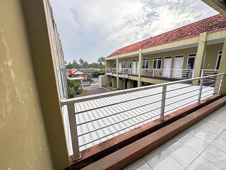 FAKHIRA RESIDENCE HOTEL