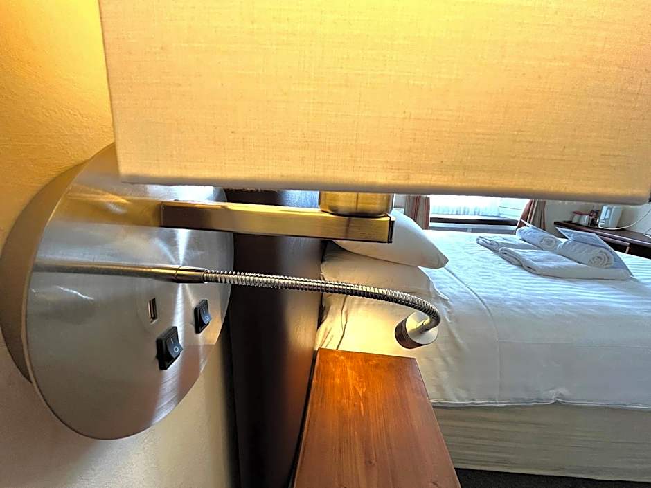 Buccleuch Arms Hotel