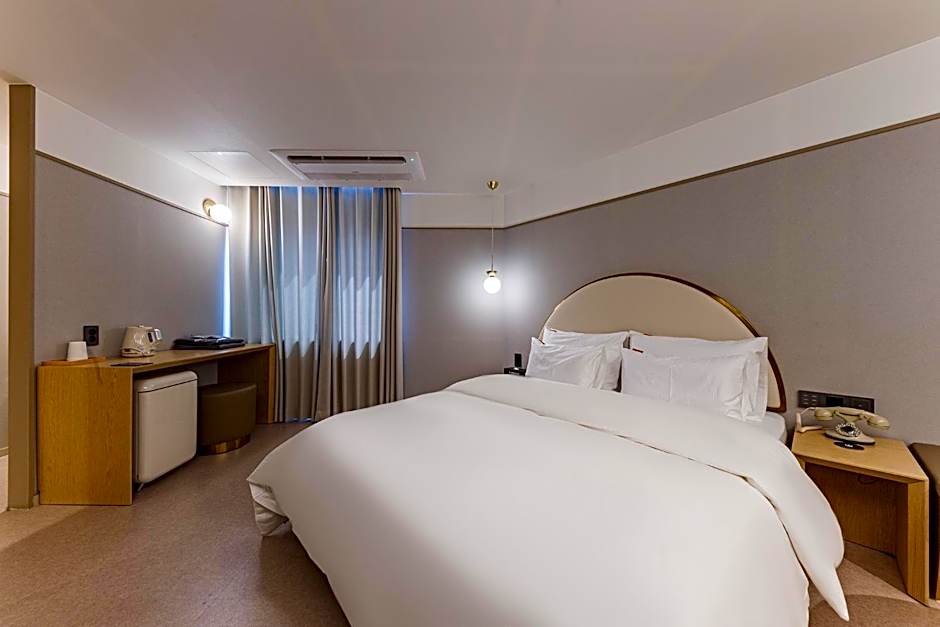 Brown Dot Hotel Cheonan Buldang