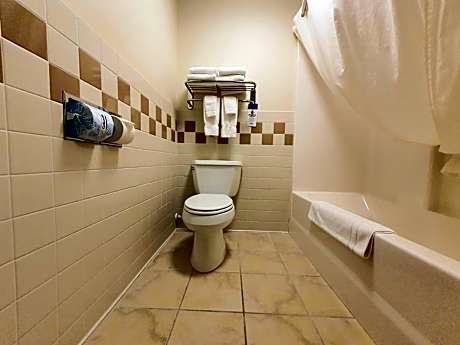 Double Room with Two Queen Beds, Non-Smoking