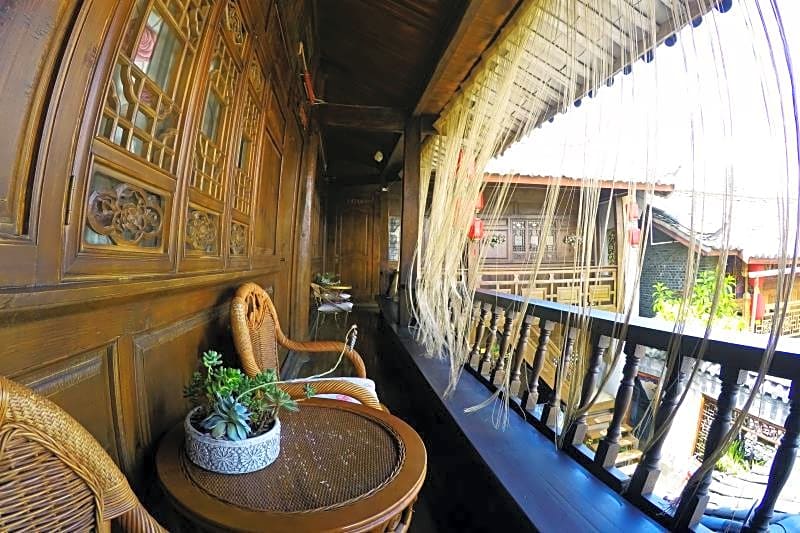 Lijiang Lvyeanjia Inn