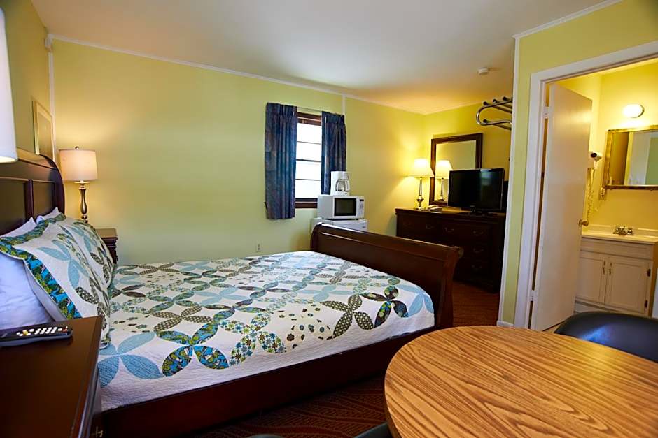 Clinton Motel