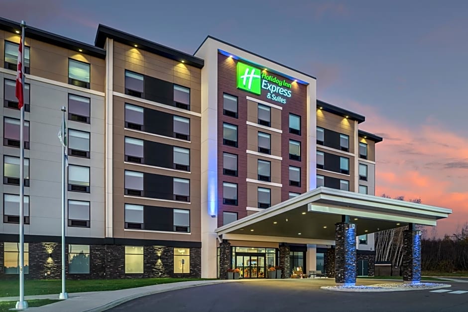 Holiday Inn Express and Suites Moncton North