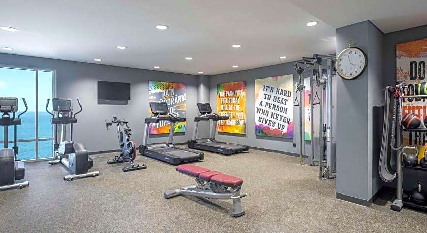 Hampton by Hilton Kuwait Salmiya