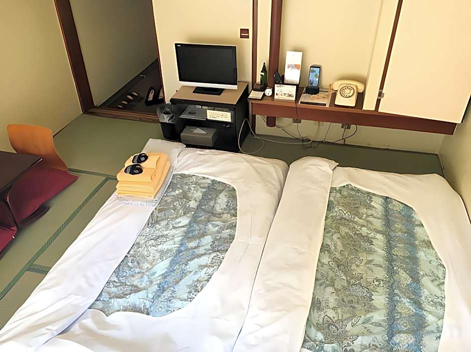 Outlet Hotel Ueno Ekimae