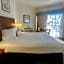 HUNTINGTON BEACH INN