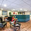 Econo Lodge Inn & Suites At Fort Moore