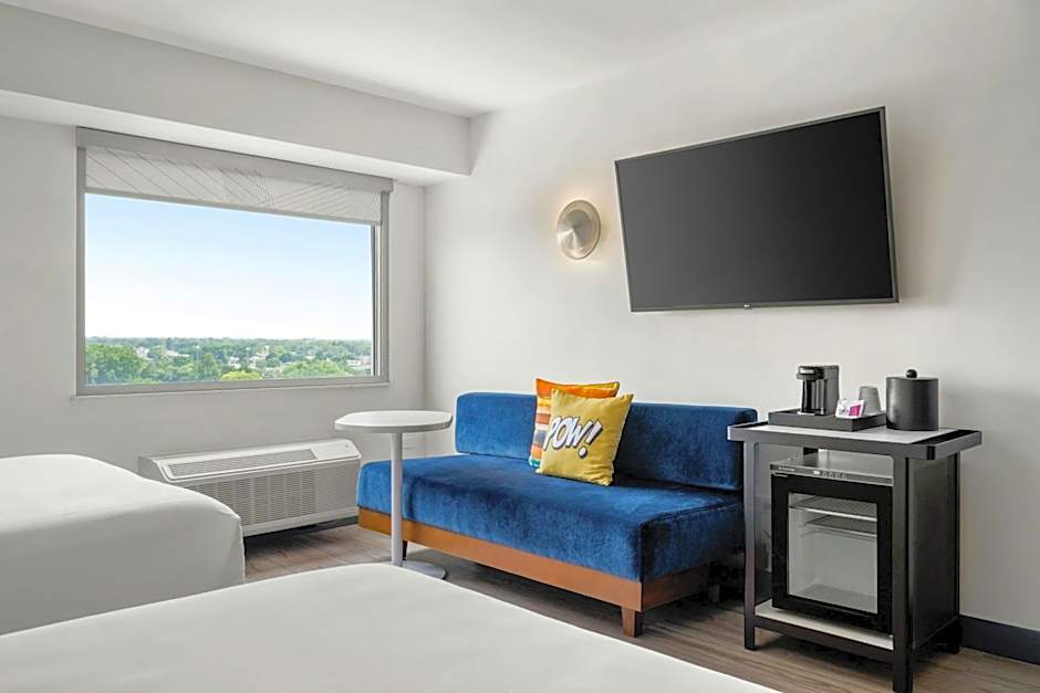 Aloft by Marriott Chicago Schaumburg