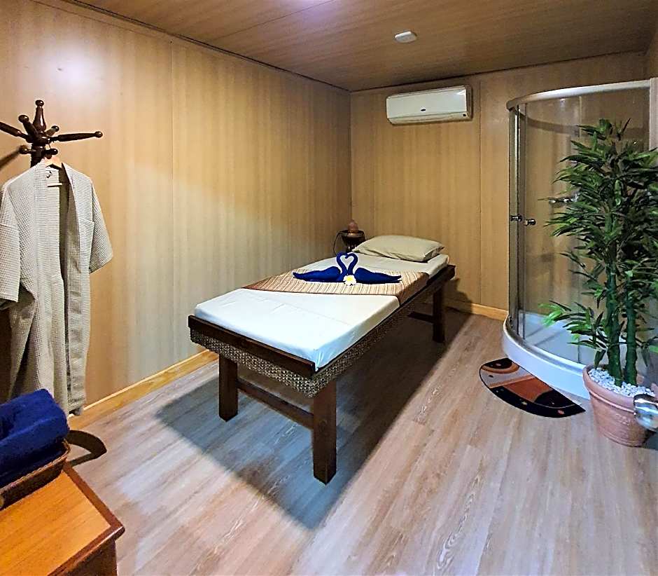 Kosa Hotel & Wellness Center