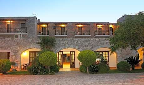 Kastro Maini